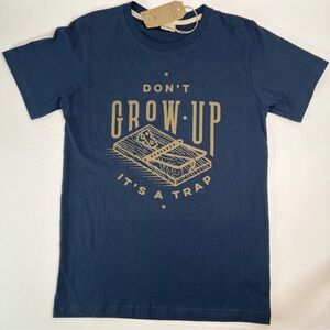 Typographia Graphic T-Shirt XS Navy Blue "Don't Grow Up It's a Trap" Tee NWT